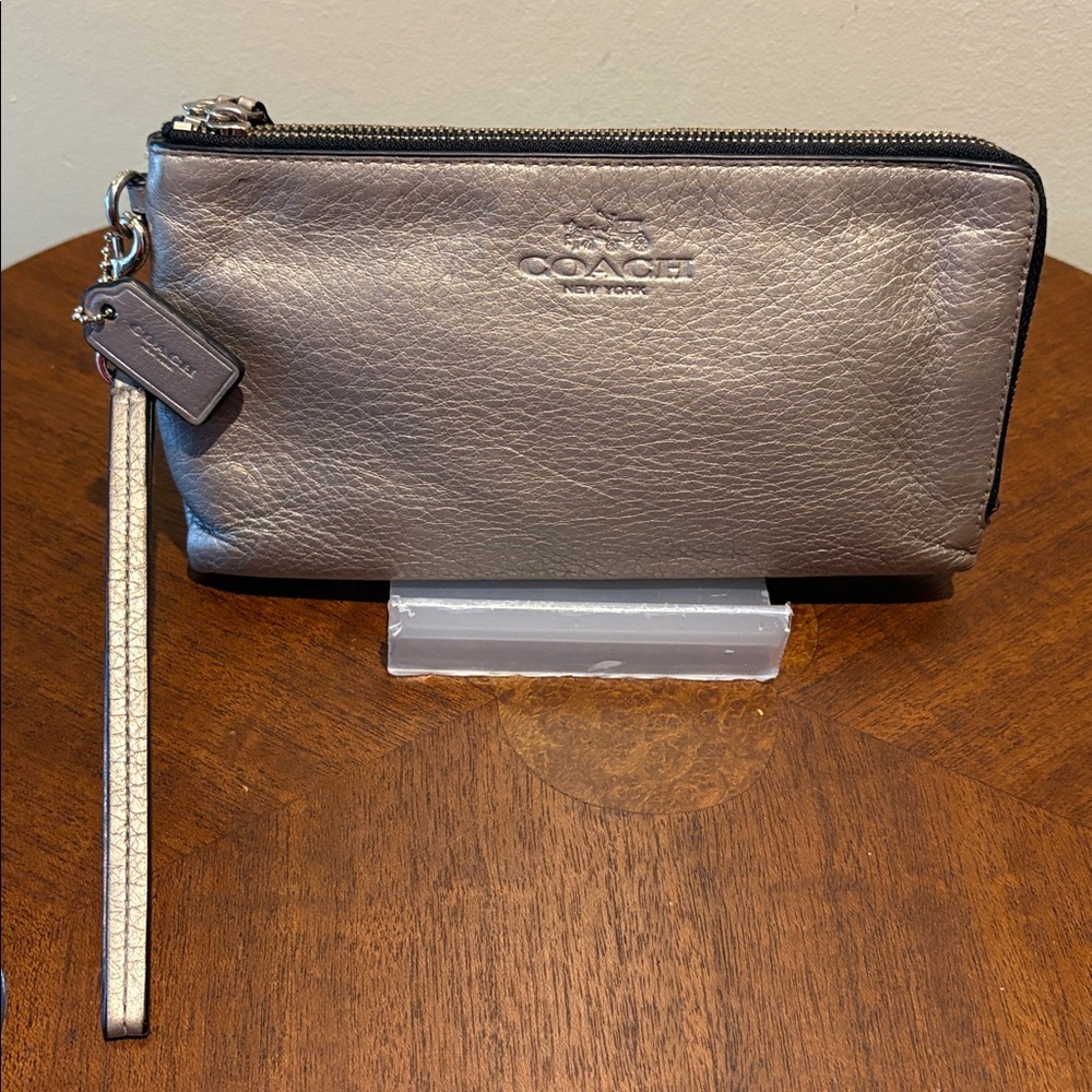 Coach  Double zip wristlet  pebbled Leather  gold metallic  long wallet 8”w
EUC - Picture 3 of 17